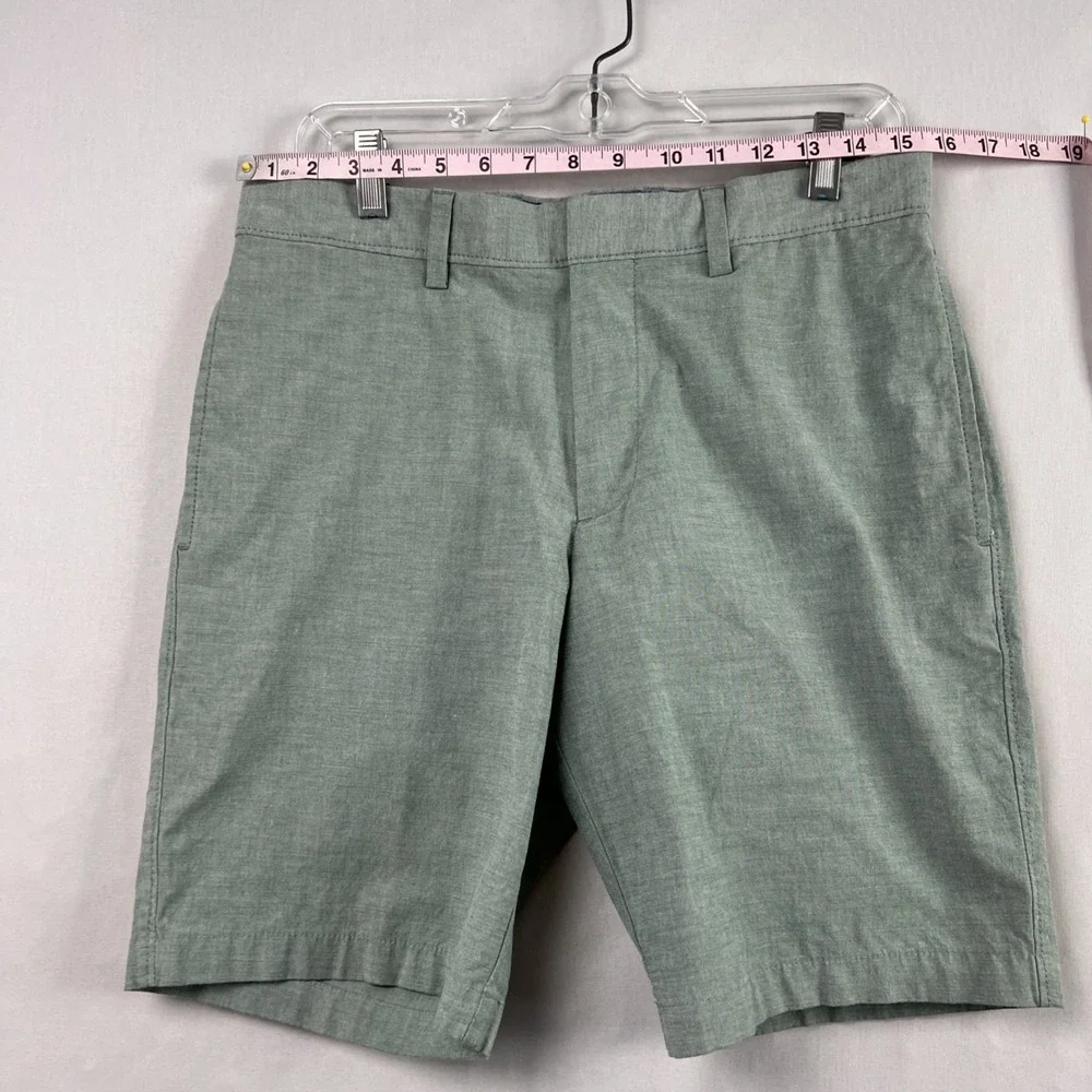 Banana Republic Aiden Club Shorts size 30 flat front Chino Sage Green Classic